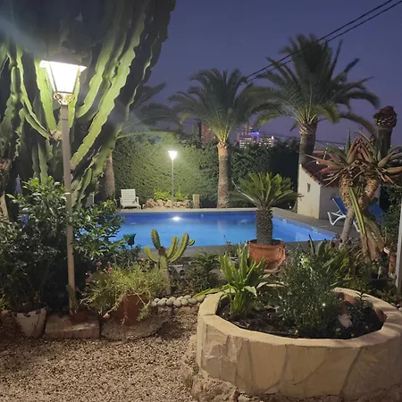 Almendros Con Piscina Privada