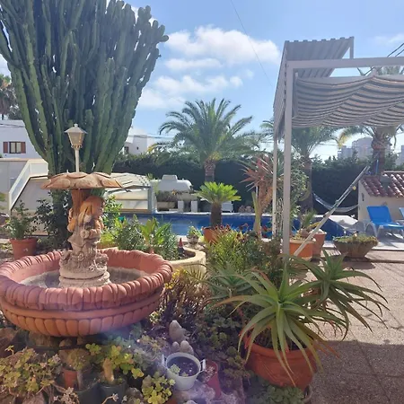 펜션 Almendros Con Piscina Privada *
