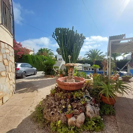 Almendros Con Piscina Privada Calpe