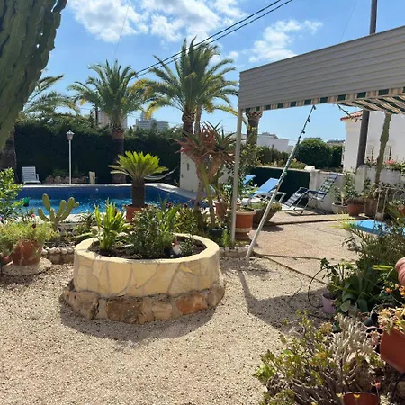 Almendros Con Piscina Privada