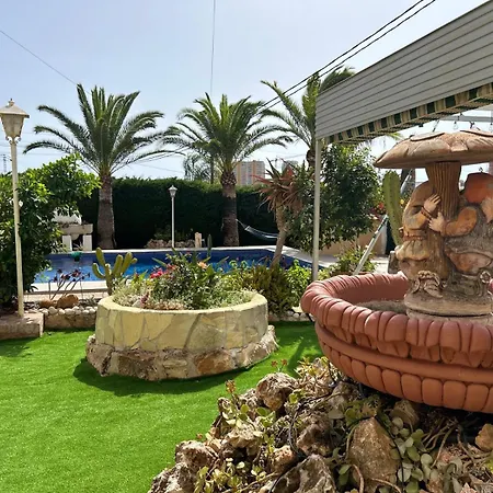 別荘 Almendros Con Piscina Privada