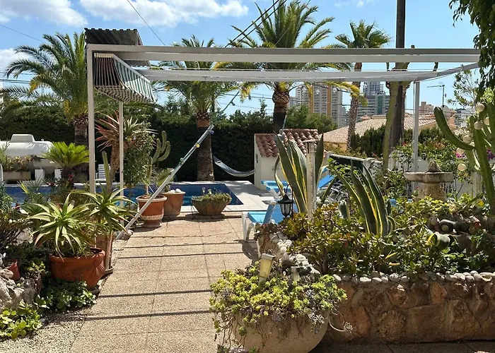 Almendros Con Piscina Privada Calpe