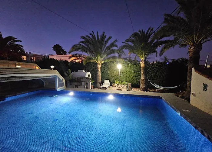 Almendros Con Piscina Privada Feriehus Calpe