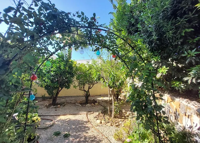 Almendros Con Piscina Privada Feriehus *